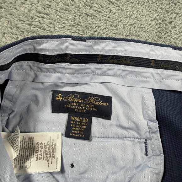 Brooks Brothers Clark Advantage Chino Houndstooth Blue Lightweight Size 36x30 - Picture 4 of 6